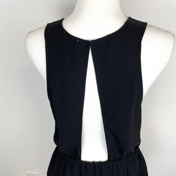 Aritzia Wilfred Sleeveless Peplum Open Back Top In Black Size Medium - Picture 7 of 13